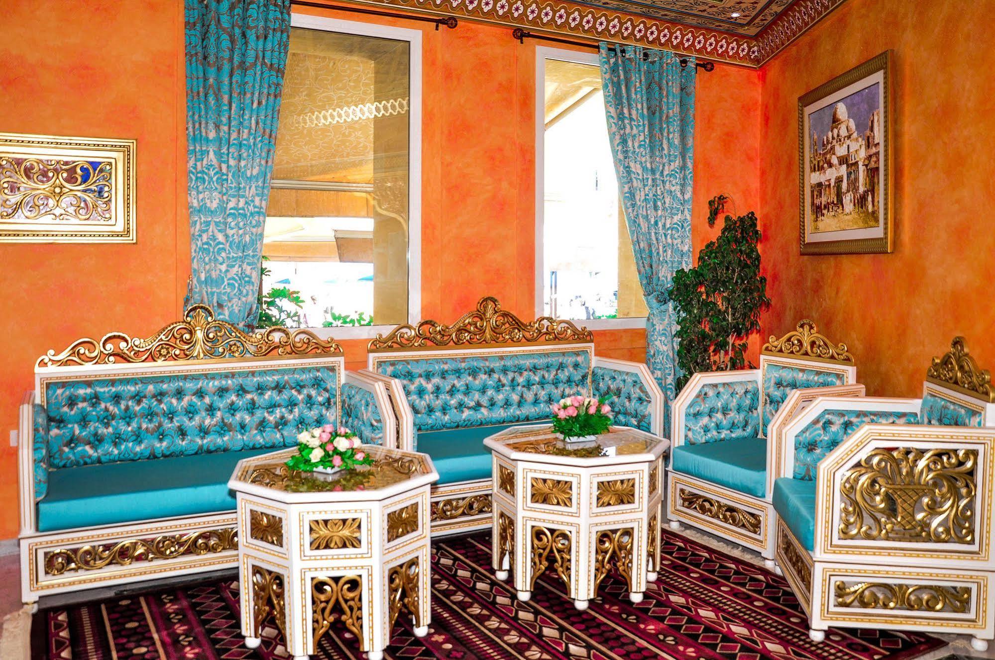 Royal Victoria - Ex British Embassy Hotel Tunisz Kültér fotó